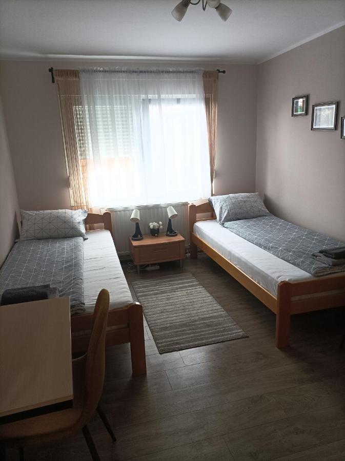 Ariana Apartman Kragujevac Eksteriør billede