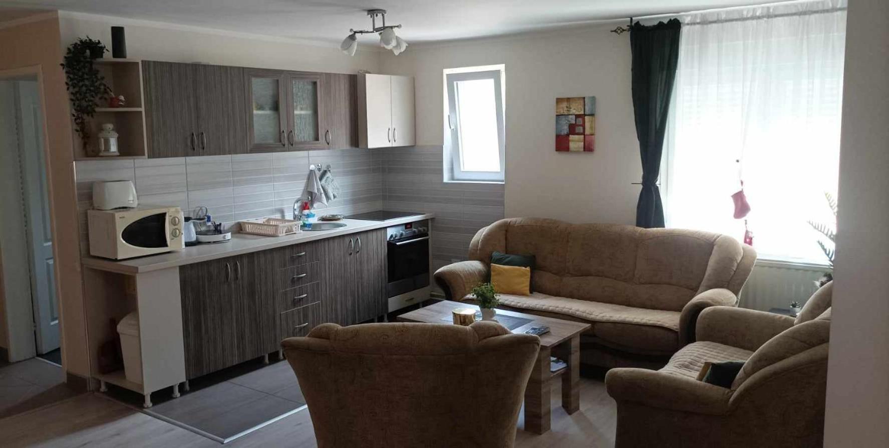 Ariana Apartman Kragujevac Eksteriør billede