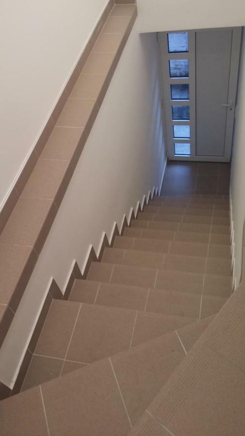Ariana Apartman Kragujevac Eksteriør billede